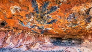 Abrigo-Rochoso-com-Pinturas-Ancestrais-